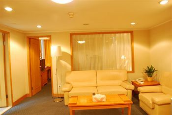 Cosco Hotel Canton Esterno foto